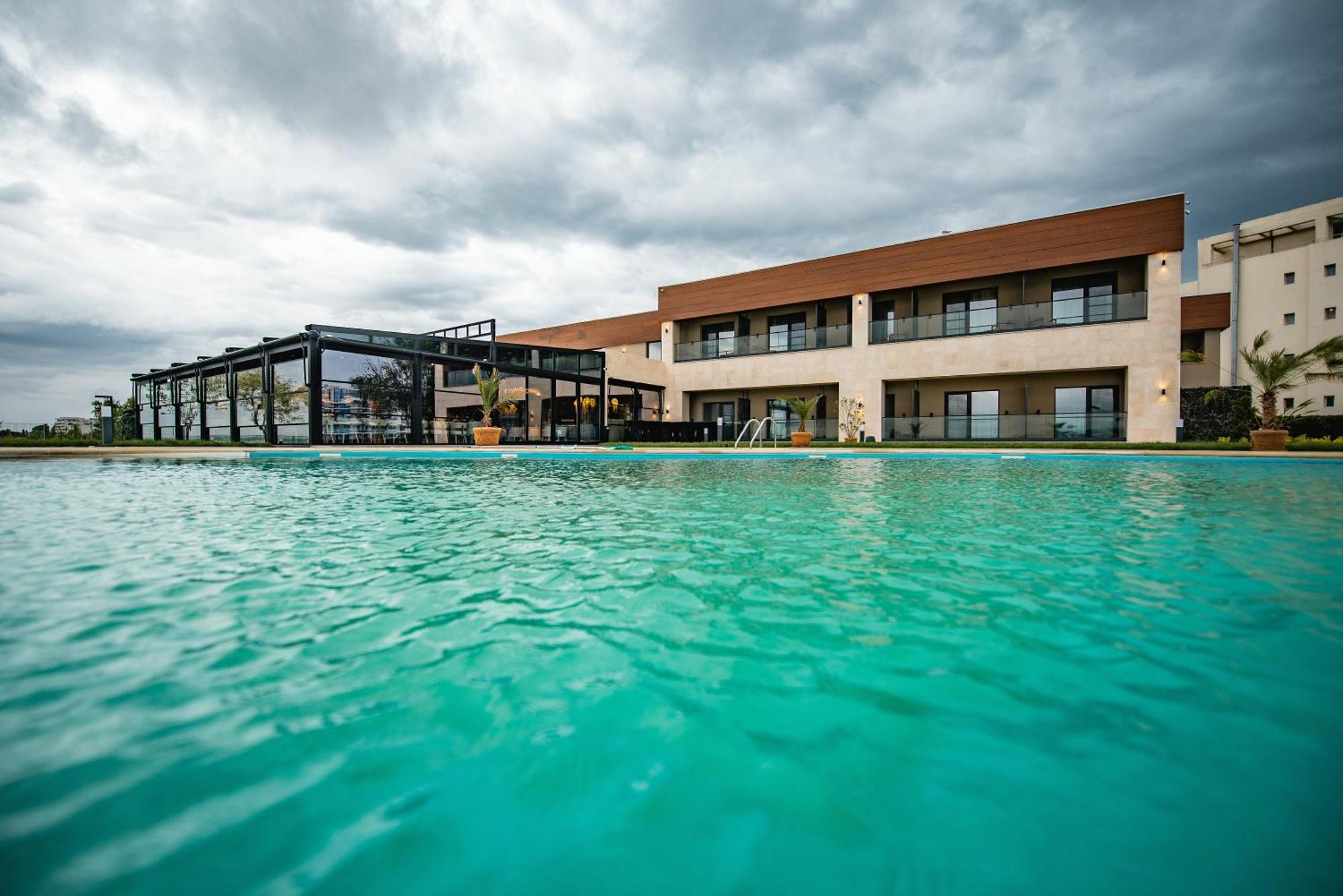 Belinda Hotel Mamaia Adults Only Exterior photo